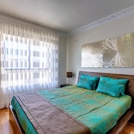 7 Saias - Centro Guest house *