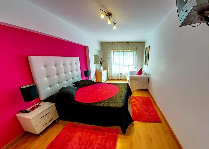 7 Saias - Centro Konukevi Nazaré