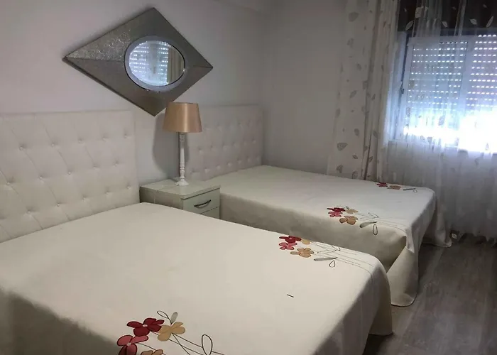 Konukevi 7 Saias - Centro 3*