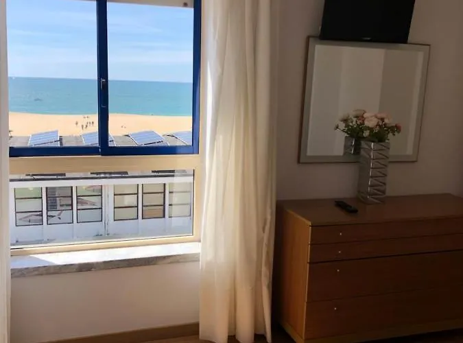 Konukevi 7 Saias - Centro 3*